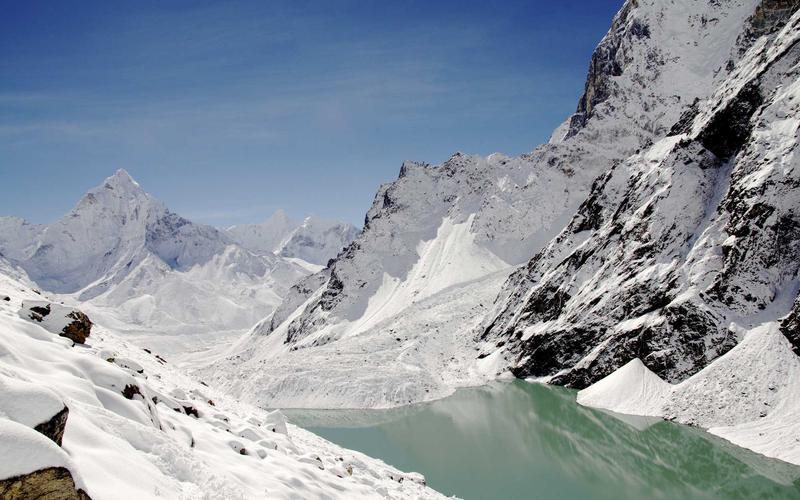 Unleash Meshtastic Power: Building a LoRa Repeater for Off-Grid Comms